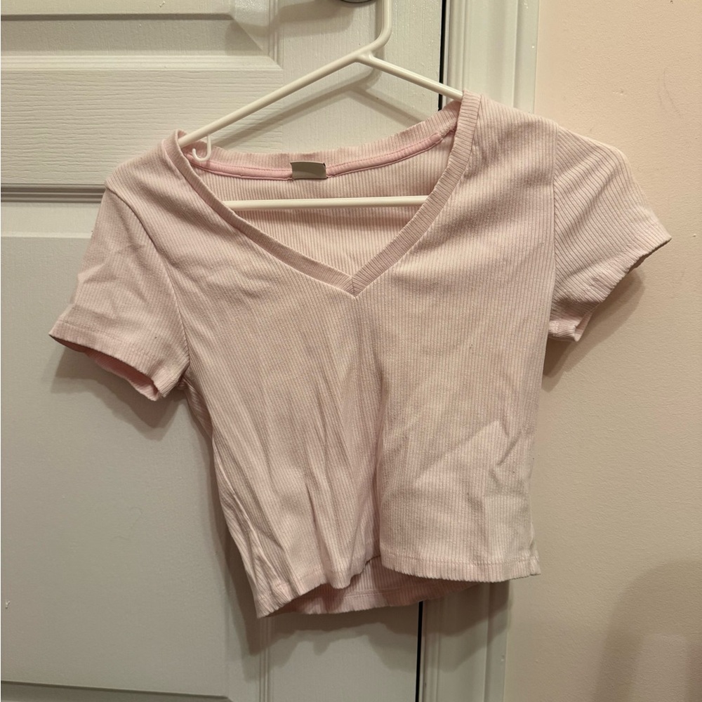 Aritzia Light Pink Ribbed Crop Top